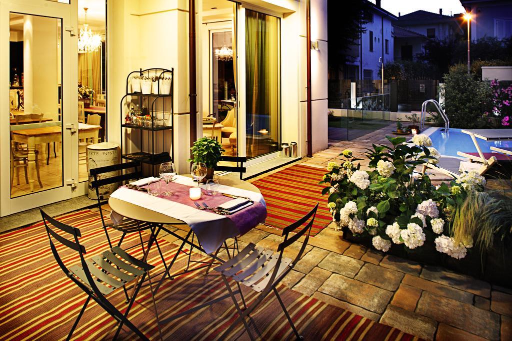 D-Place Hotel & Suite 리치오네 외부 사진